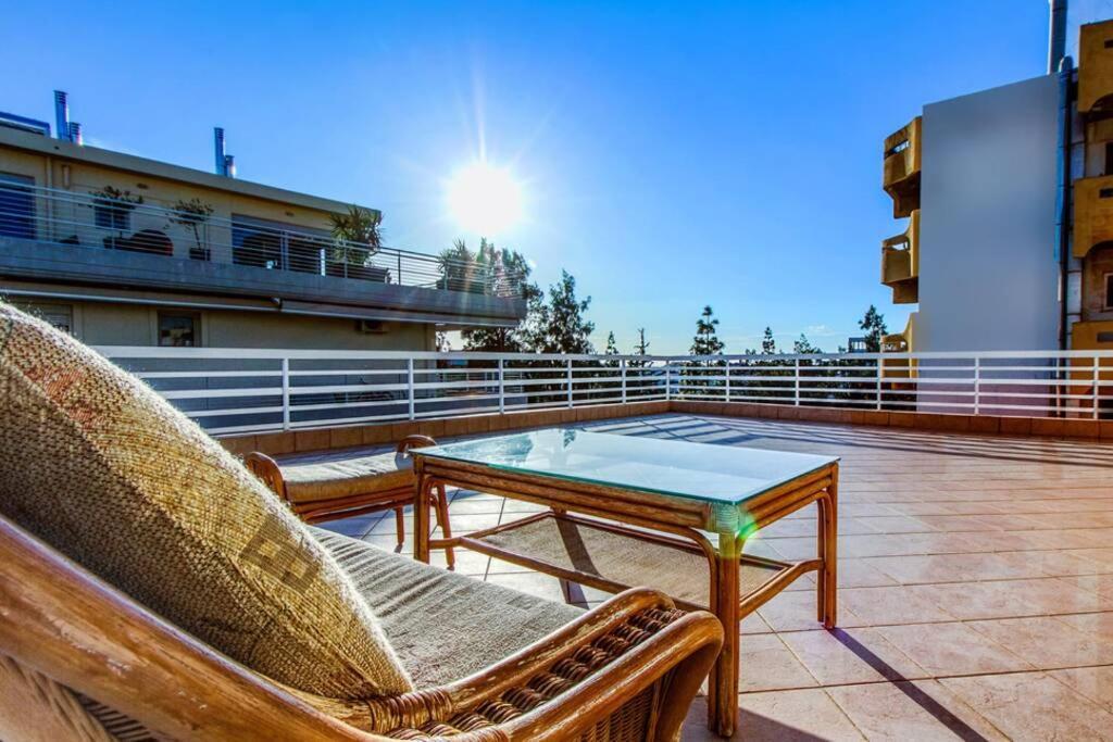 Spacious Apartment In Glyfada Close To The Sea Athena Bagian luar foto