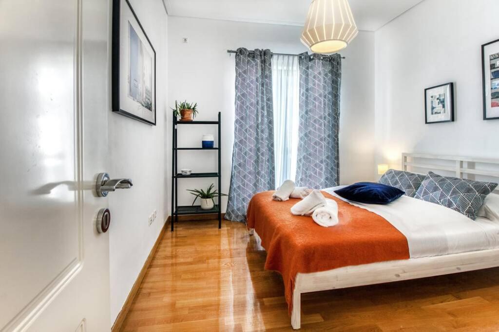 Spacious Apartment In Glyfada Close To The Sea Athena Bagian luar foto